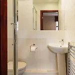 Claife Heights At Windermere Marina Village ボウネス＝オン＝ウィンダミア