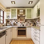 Claife Heights Cottage At Windermere Marina Village *
