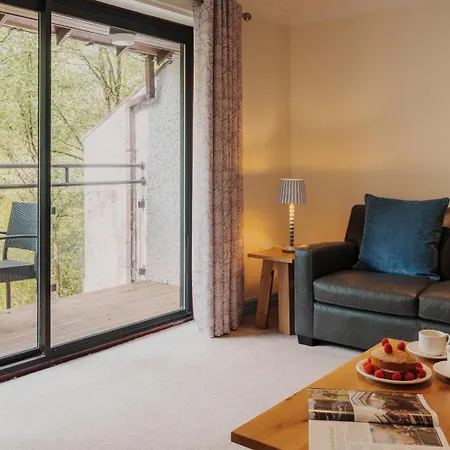 Dog Friendly Lakeland At Windermere Marina Village * Боунес-он-Уиндермер