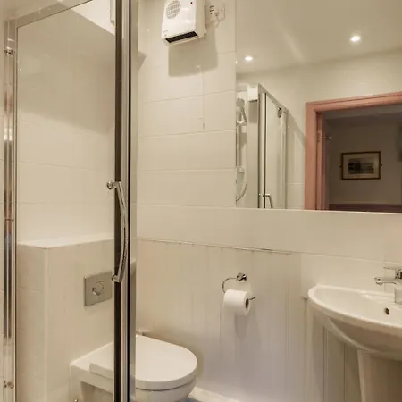 Dog Friendly Lakeland At Windermere Marina Village باونيس أون وينديرمير