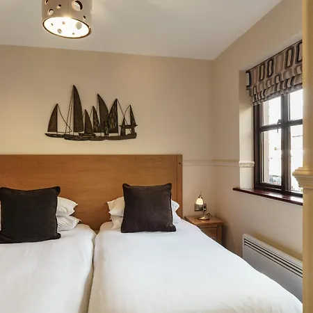 Claife Heights At Windermere Marina Village 아파트 보우네스온윈더미어